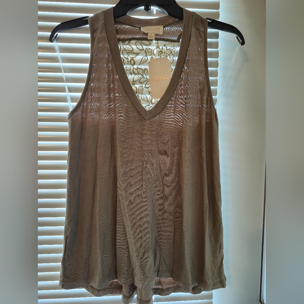 Elegant Green Sleeveless Top